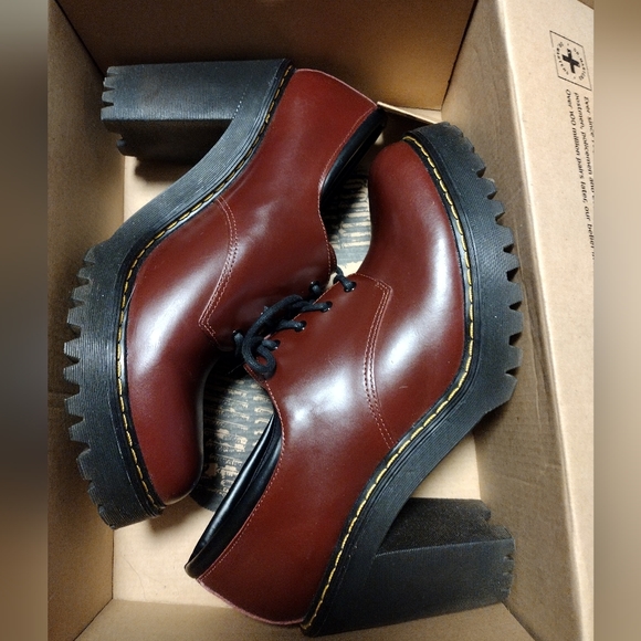 Salome heels - Picture 1 of 8